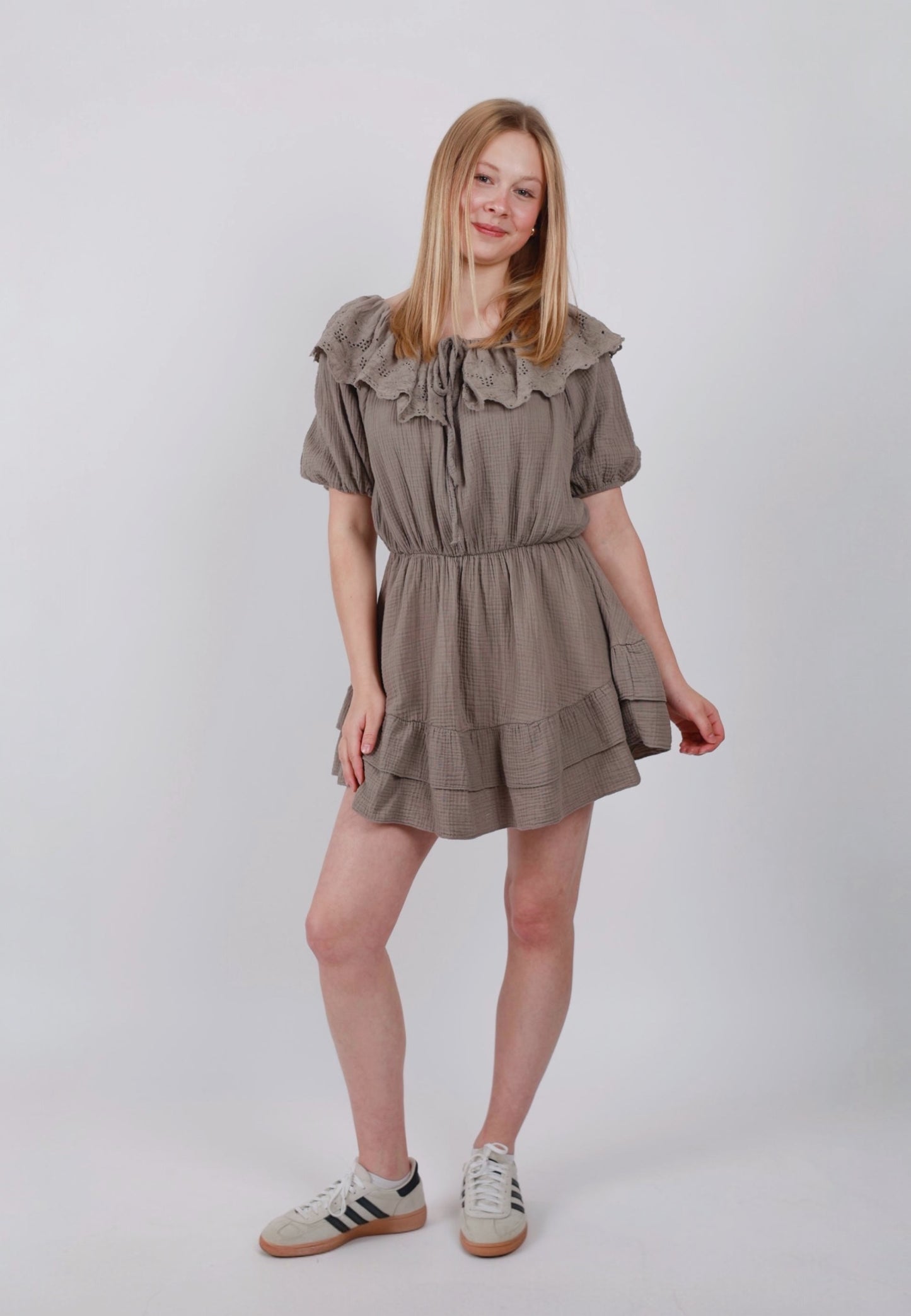 Starstruck Off Shoulder Musselin Minikleid