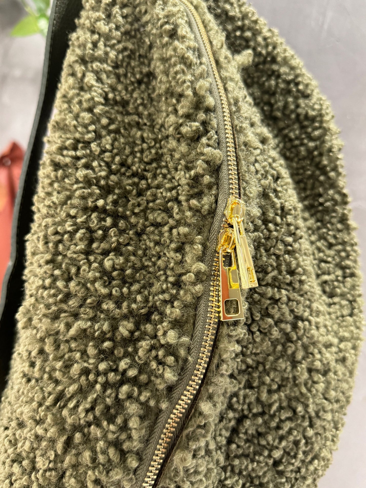 XXL TEDDY BAUCHTASCHE -VERSCH. FARBEN